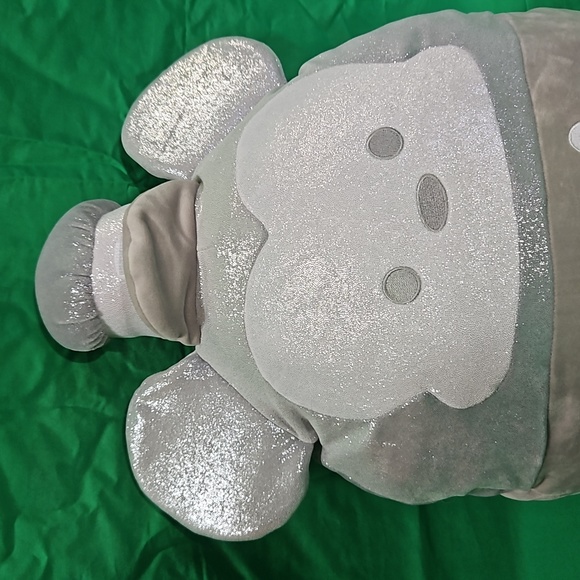 Disney Mickey Mouse Large Squishmallow - Picture 3 of 7